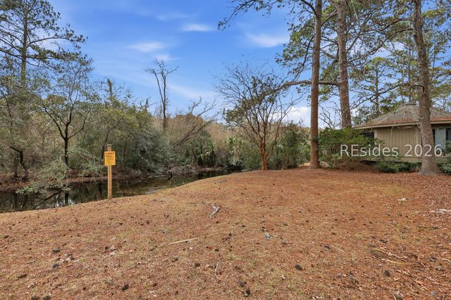 25 Night Heron Ln, Hilton Head Island, SC 29928