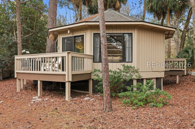 25 Night Heron Ln, Hilton Head Island, SC 29928