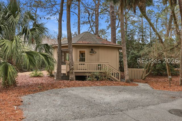 25 Night Heron Ln, Hilton Head Island, SC 29928