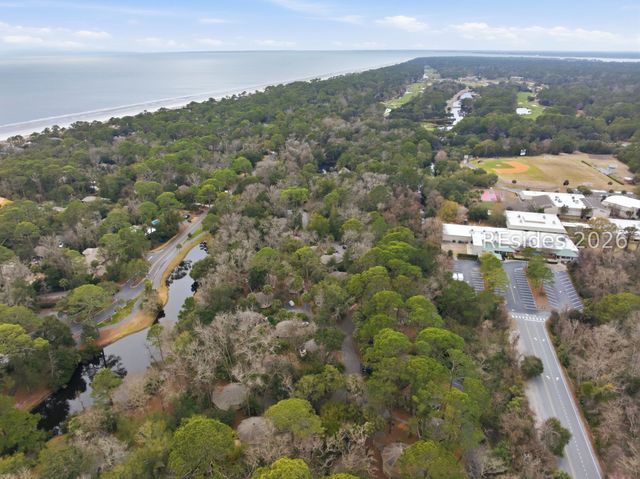25 Night Heron Ln, Hilton Head Island, SC 29928