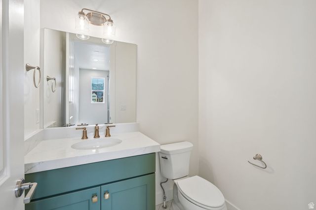 9978 N LITTLE LEAF LN, Highland, UT 84003