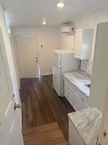 8708 N EDISON AVENUE C, Tampa, FL 33604