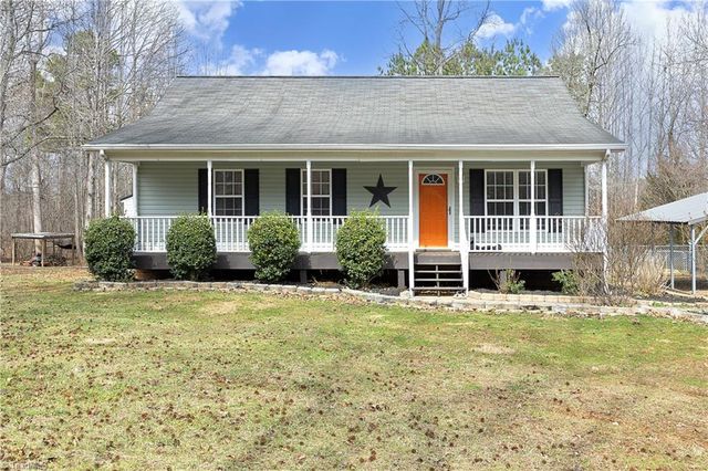 4421 Spoon Loop Road, Liberty, NC 27298