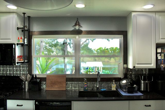 105 Edgewater Dr, Winchester, TN 37398