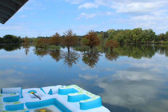 105 Edgewater Dr, Winchester, TN 37398