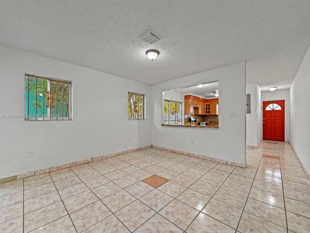 11075 SW 221st Ter, Miami, FL 33170