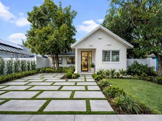 11075 SW 221st Ter, Miami, FL 33170