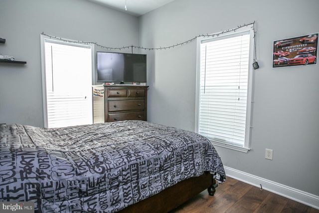 64 MIDDLEMARCH RD, Douglassville, PA 19518