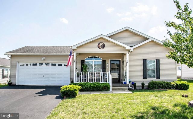 64 MIDDLEMARCH RD, Douglassville, PA 19518