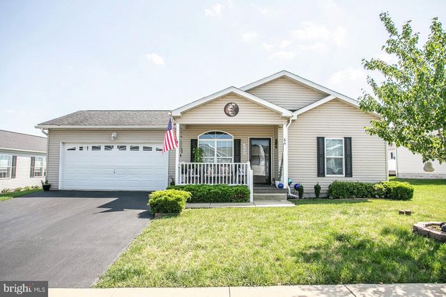 64 MIDDLEMARCH RD, Douglassville, PA 19518