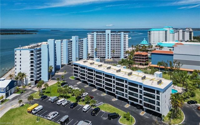 15031 Punta Rassa RD 403, Fort Myers, FL 33908