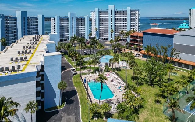 15031 Punta Rassa RD 403, Fort Myers, FL 33908