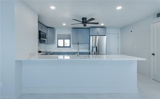 15031 Punta Rassa RD 403, Fort Myers, FL 33908