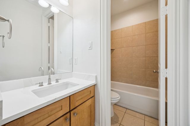 643 Senda, Irving, TX 75039