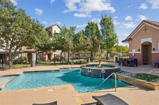 643 Senda, Irving, TX 75039