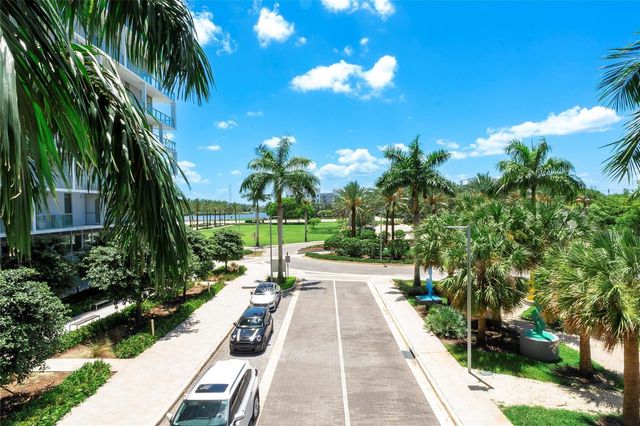 2000 Metropica Way 216, Sunrise, FL 33323