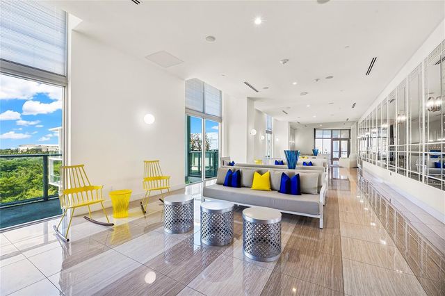 2000 Metropica Way 216, Sunrise, FL 33323