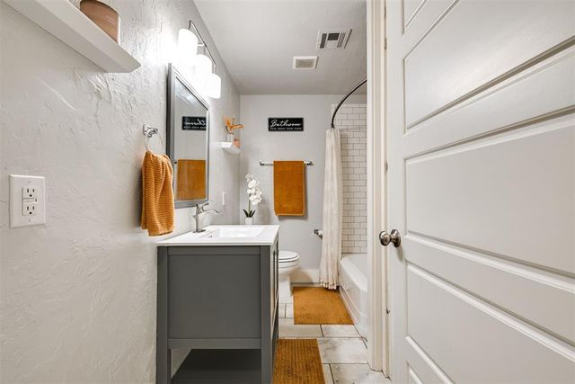 2405 NW 16 Street, Oklahoma City, OK 73107