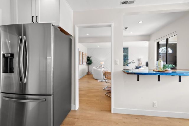 128 Fir Avenue, South San Francisco, CA 94080