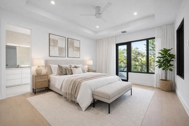 258 33rd Court, West Palm Beach, FL 33407