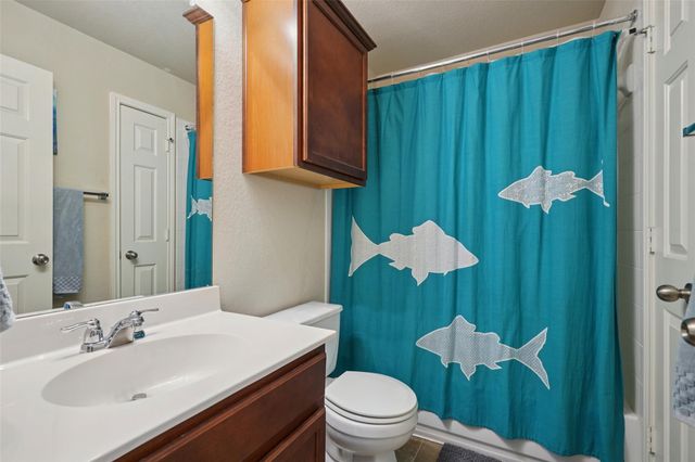 2854 Oakdell TRL, New Braunfels, TX 78130