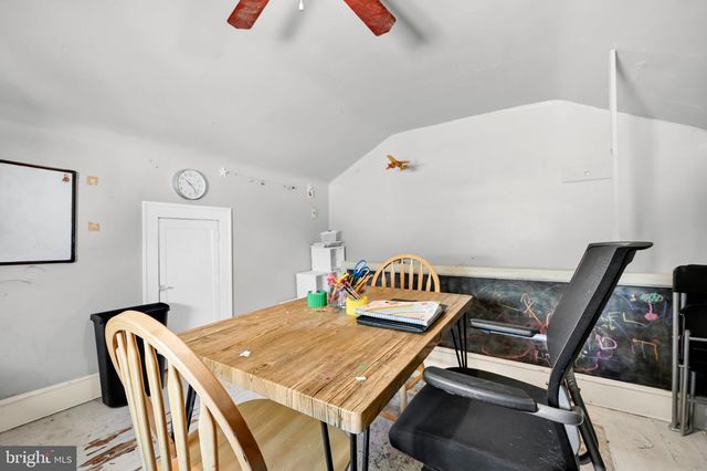 1129 E SOUTH ST, York, PA 17403