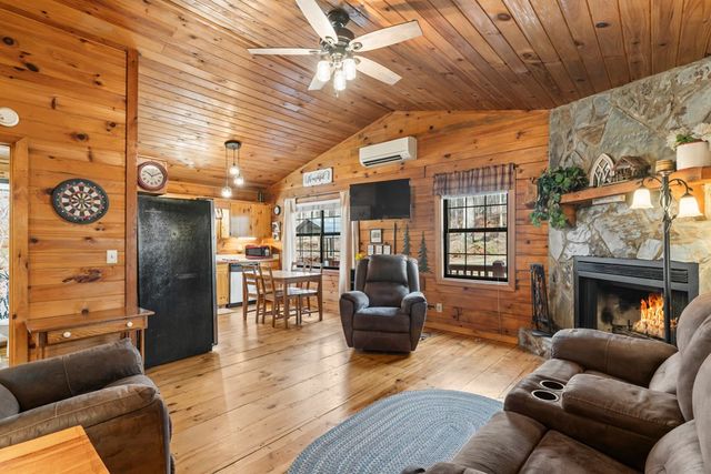 159 Pack Creek Road, Blue Ridge, GA 30513