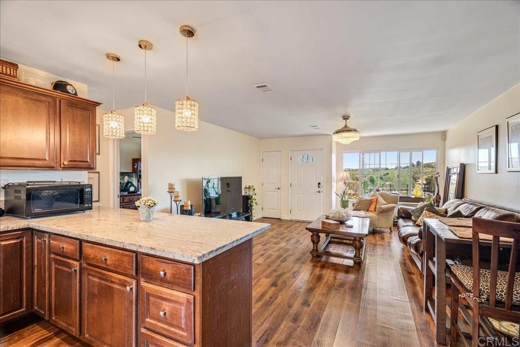 Image 9 of property listing at 3839 Vista Campana S #66, Oceanside, CA 92057