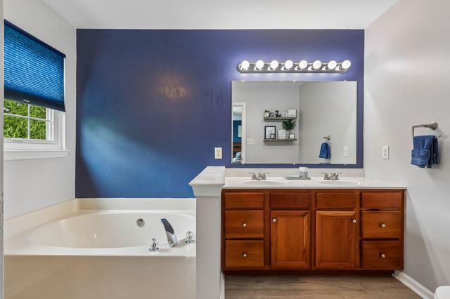 602 RED ROCK CIR, Royersford, PA 19468