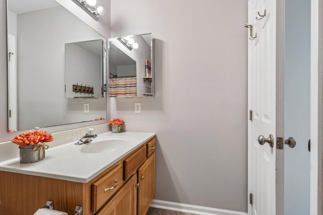 602 RED ROCK CIR, Royersford, PA 19468
