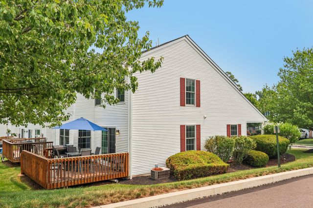 602 RED ROCK CIR, Royersford, PA 19468