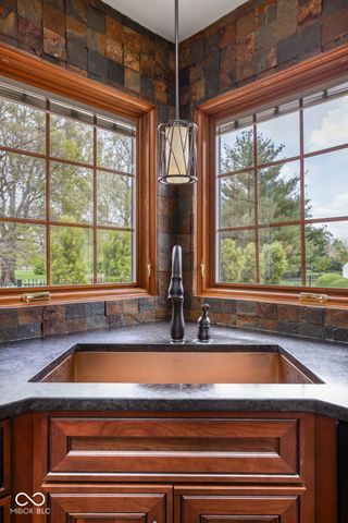 9387 Shady, Brownsburg, IN 46112