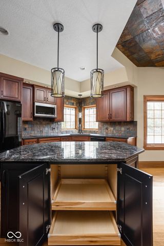 9387 Shady, Brownsburg, IN 46112