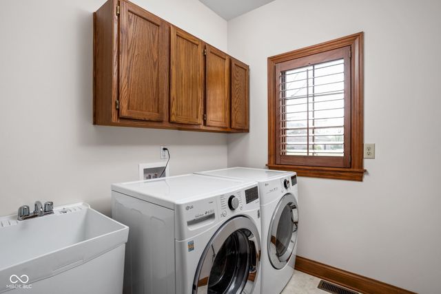 9387 Shady, Brownsburg, IN 46112