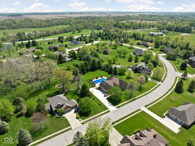 9387 Shady, Brownsburg, IN 46112