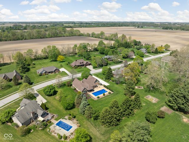 9387 Shady, Brownsburg, IN 46112