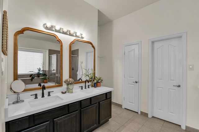 28915 Hidden Lake W, Magnolia, TX 77354