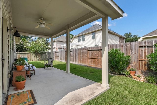 28915 Hidden Lake W, Magnolia, TX 77354