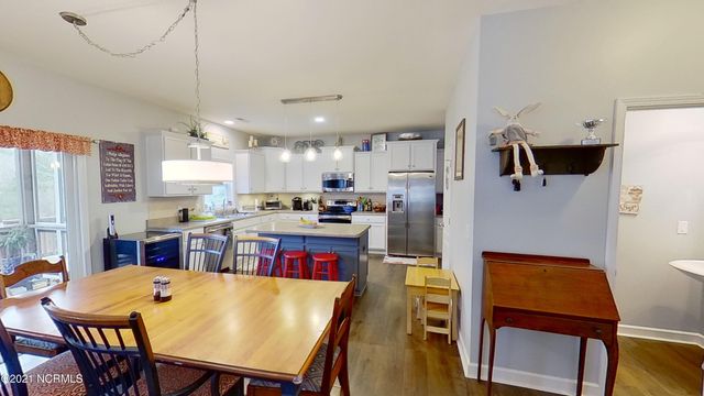 128 Katrina Street, Sneads Ferry, NC 28460