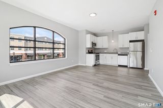 10 Steele Boulevard 201, Berlin, CT 06037