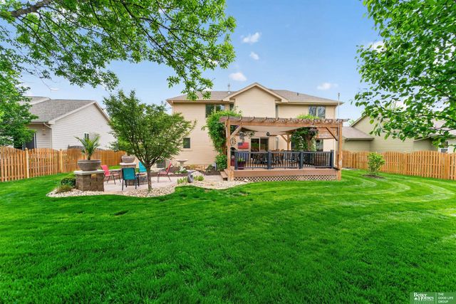 5420 S 164th Street, Omaha, NE 68135