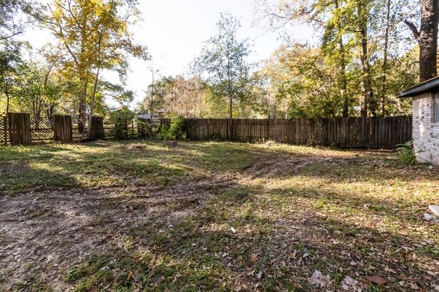 118 Milliken Drive, Livingston, TX 77351