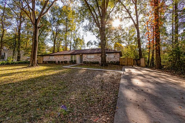 118 Milliken Drive, Livingston, TX 77351