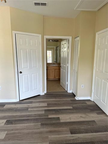 10011 COURTNEY PALMS BOULEVARD 201, Tampa, FL 33619