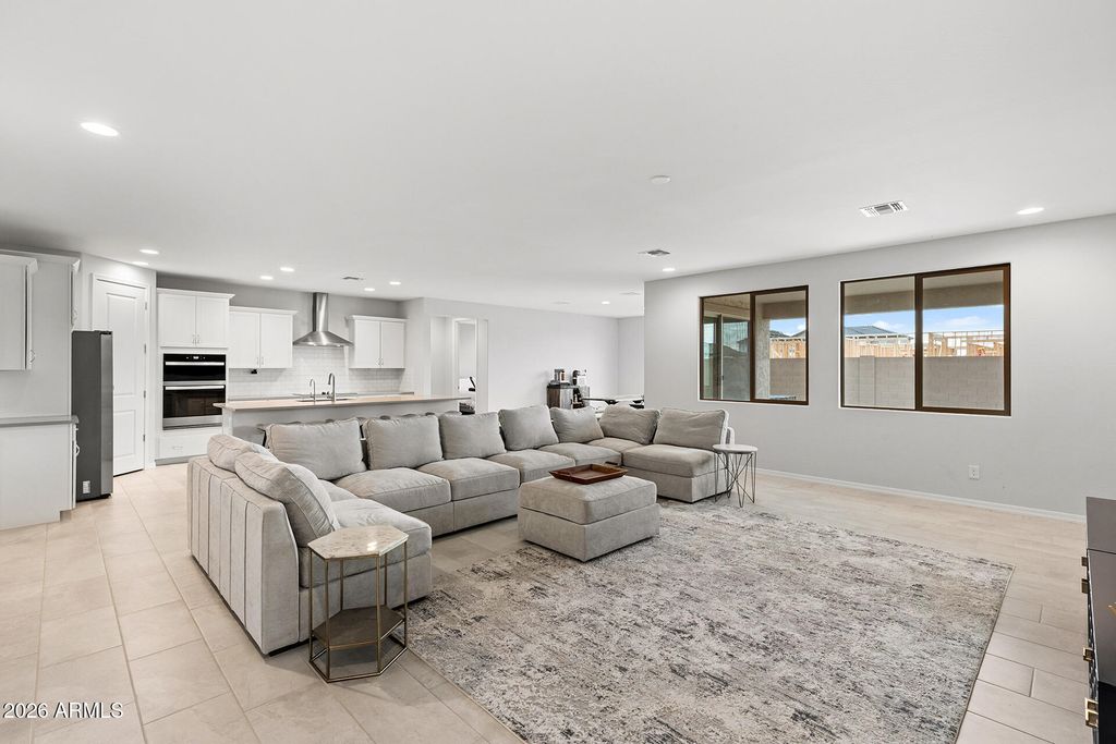 43025 W PALO ABETO Drive, Maricopa, AZ 85138 — photo 2