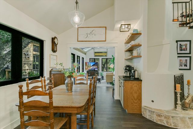 5 Sumac CT, Wimberley, TX 78676