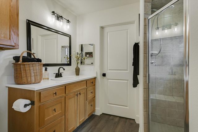 5 Sumac CT, Wimberley, TX 78676