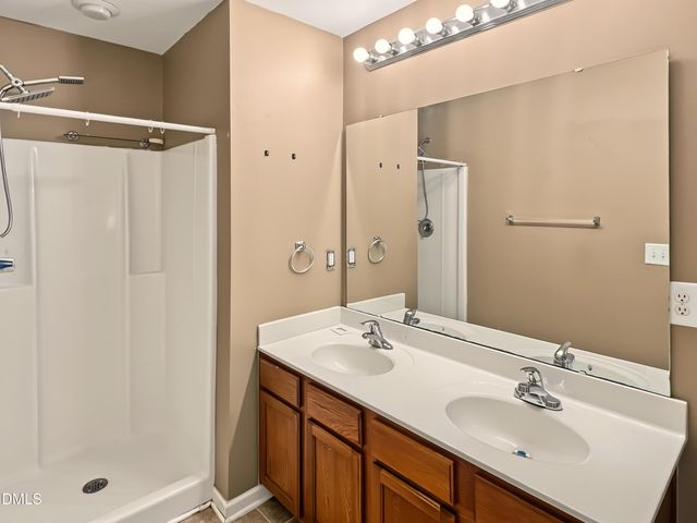 1013 Early Rise, Raleigh, NC 27610