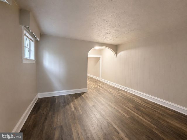 2320 GREEN ST, Harrisburg, PA 17110