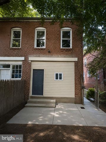 2320 GREEN ST, Harrisburg, PA 17110